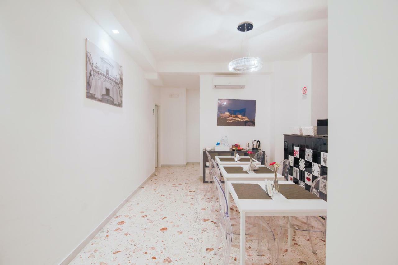 B&B Reginè Салерно Екстериор снимка