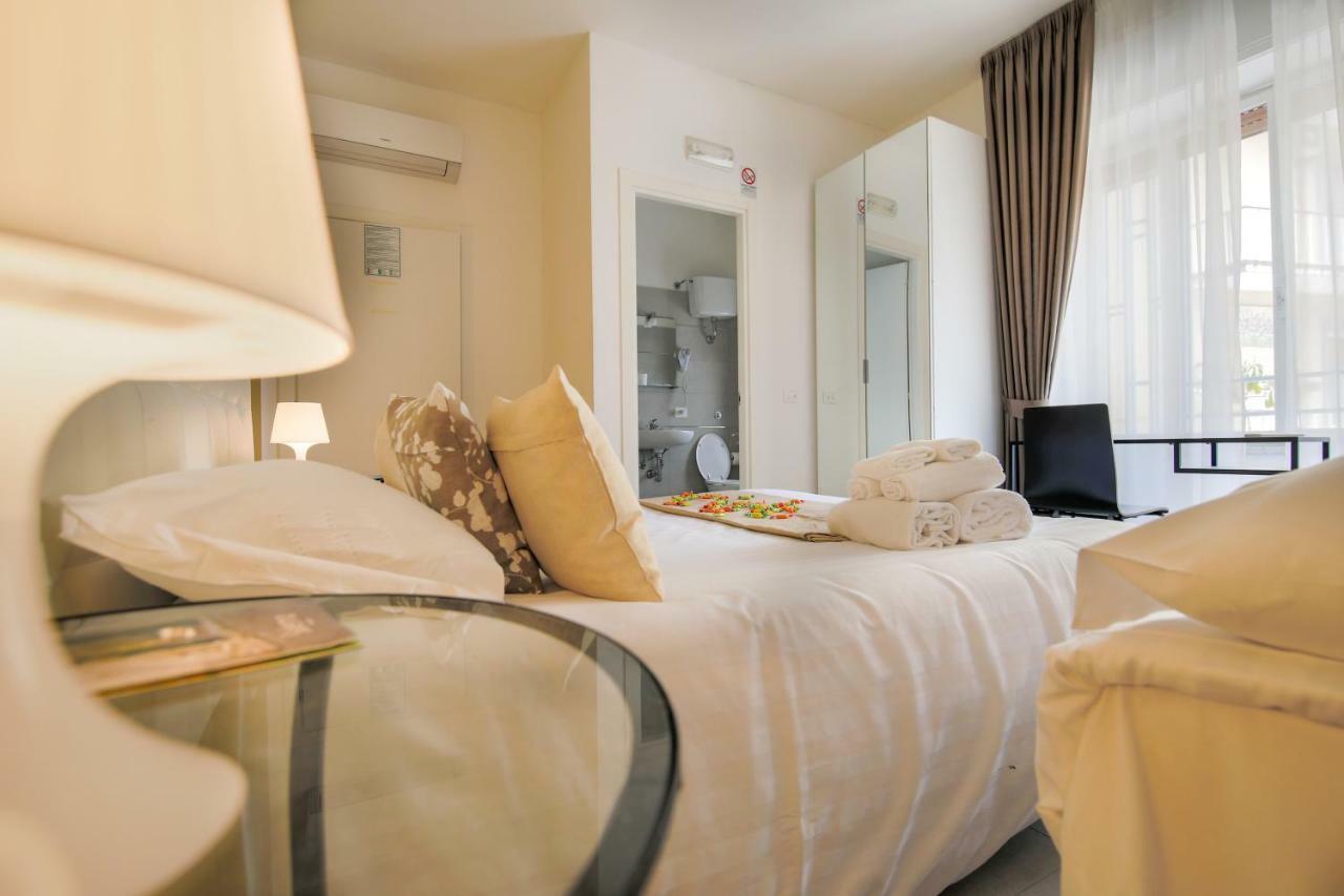 B&B Reginè Салерно Екстериор снимка