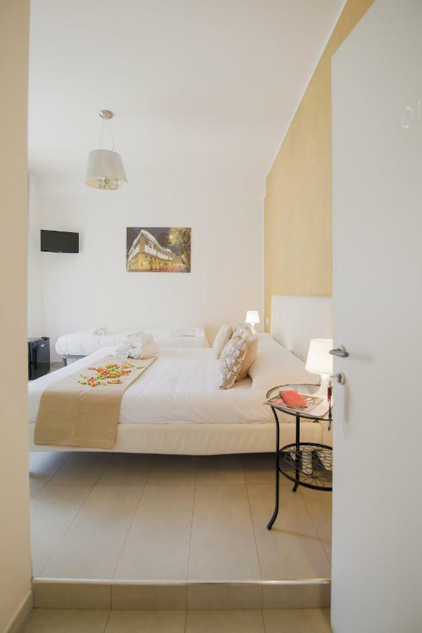 B&B Reginè Салерно Екстериор снимка