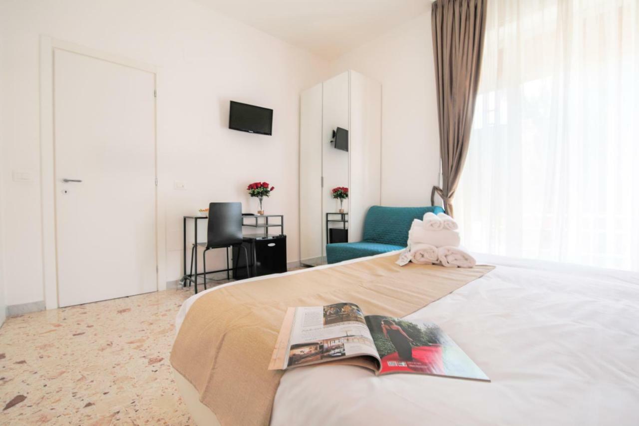B&B Reginè Салерно Екстериор снимка