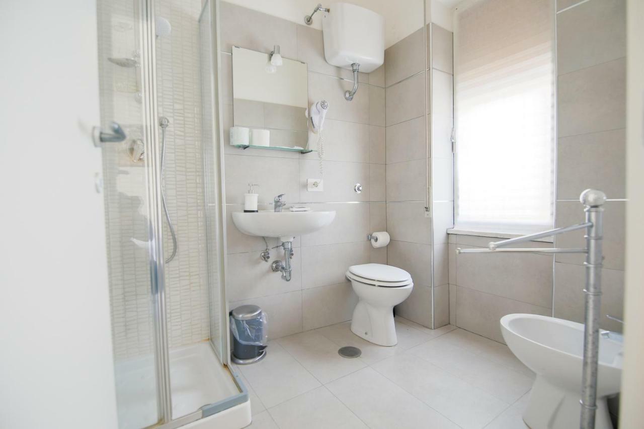 B&B Reginè Салерно Екстериор снимка